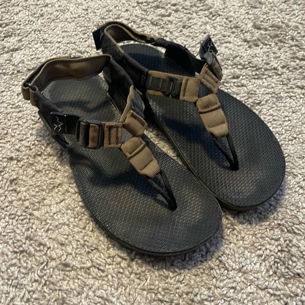 Bedrock brown/taupe hiking sandal sz 6/7 women